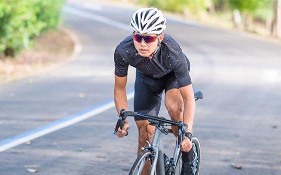 Menjelajahi Makna di Balik Pedal: Inspirasi dari Olahraga Sepeda