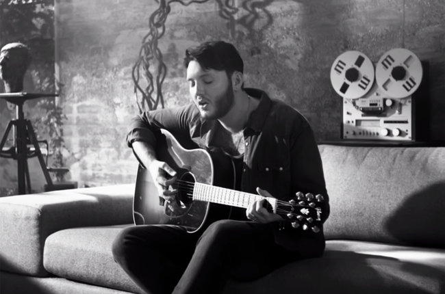 Memahami Makna Mendalam di Balik Lagu "Say You Won’t Let Go"