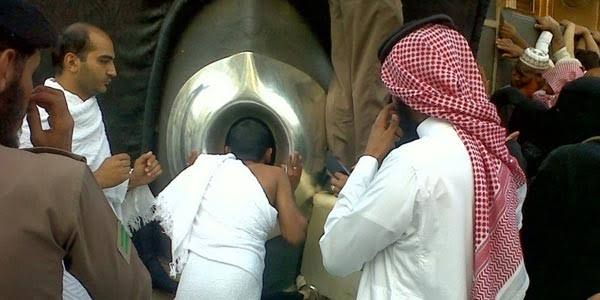 Memahami Arti Mimpi Mencium Hajar Aswad: Sebuah Penjelajahan Spiritual