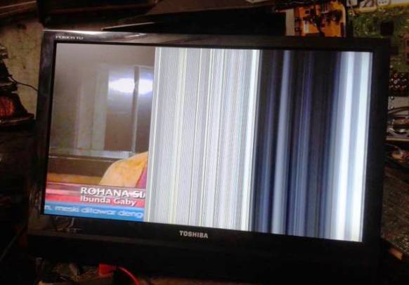 Mengatasi LCD Monitor Bergaris Vertikal: Panduan Komprehensif