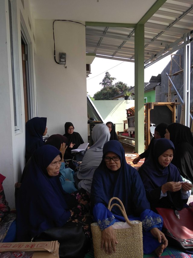 Menggapai Berkah dan Ketenangan: Memahami Mimpi Pengajian di Rumah