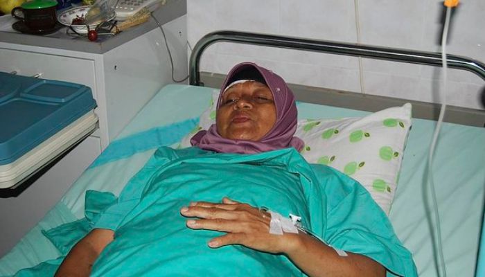 Mimpi Menggendong Ibu Sakit: Makna dan Interpretasi