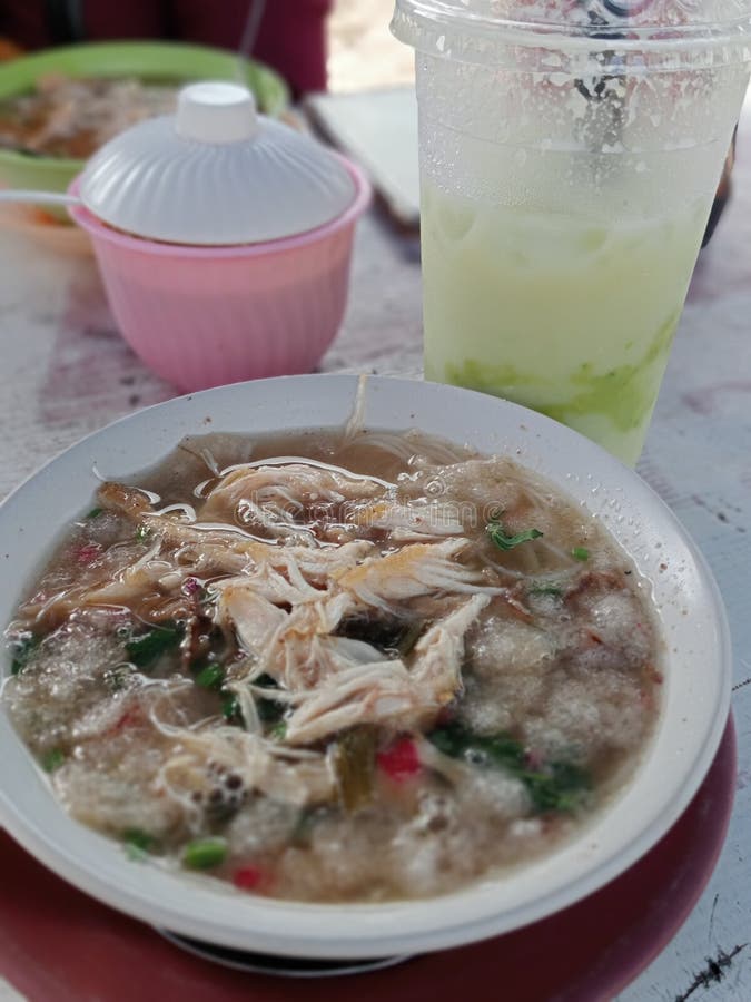 Memahami Arti Bacok: Definisi, Konteks, dan Implikasinya